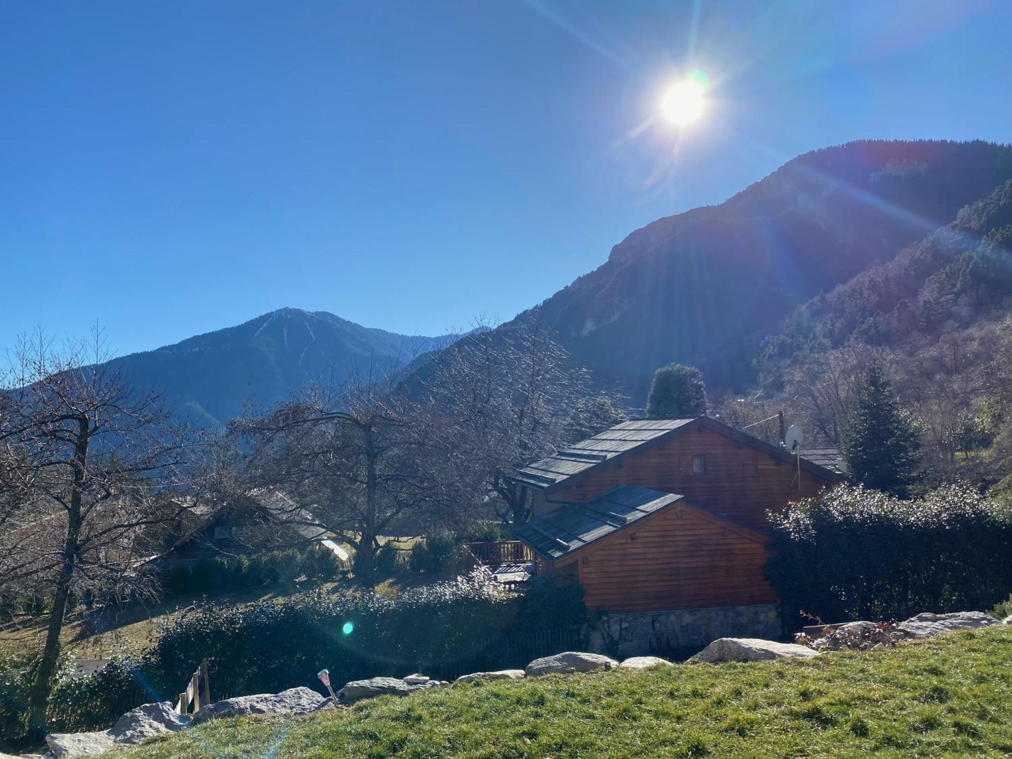 Chalet Don Papa Saint-Martin-Vésubie المظهر الخارجي الصورة